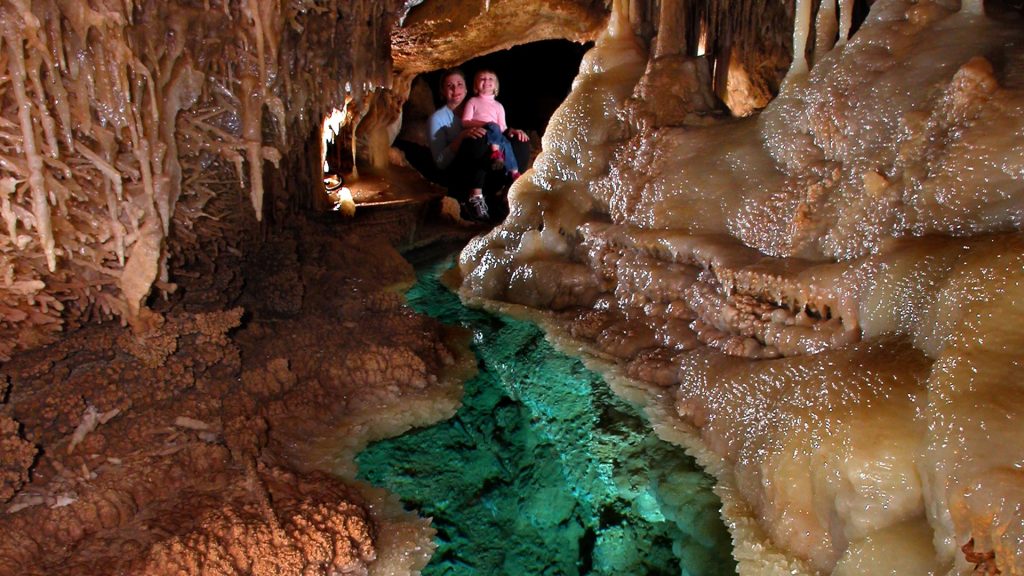 30 Best Places to Visit in Texas - Caverns of Sonora