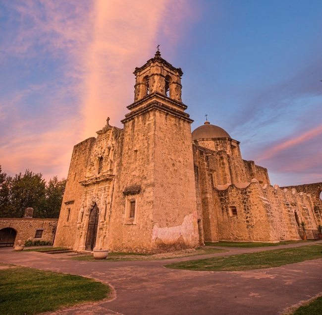 30 Best Places to Visit in Texas - San Antonio Missions National Historical Park