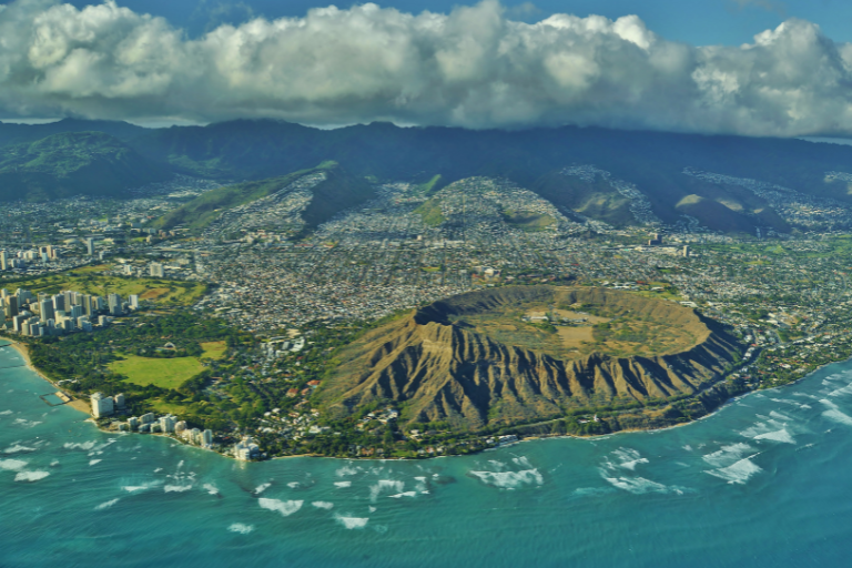 Best Places To Visit In Hawaii - Diamond Head State Monument