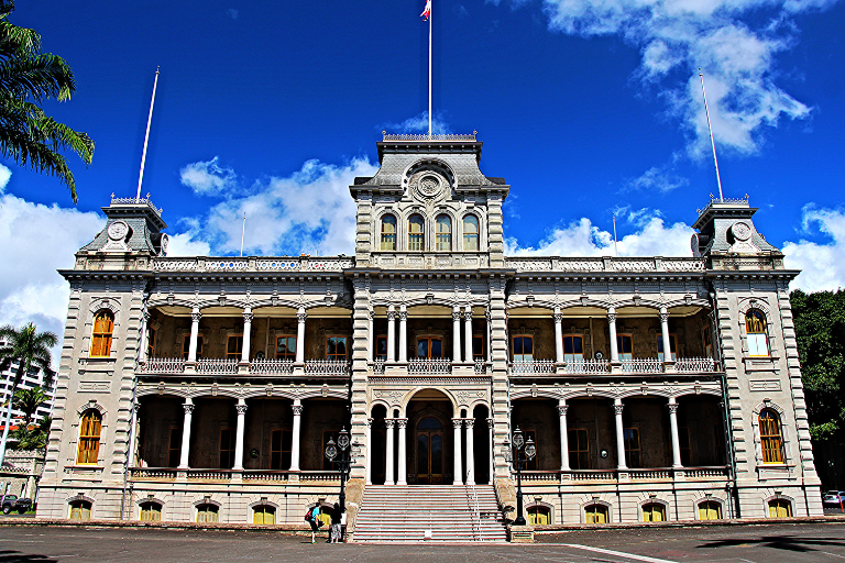 Best Places To Visit In Hawaii - Iolani Palace
