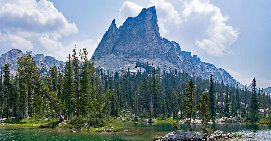 Best Places To Visit In Idaho - Sawtooth National Recreation Area