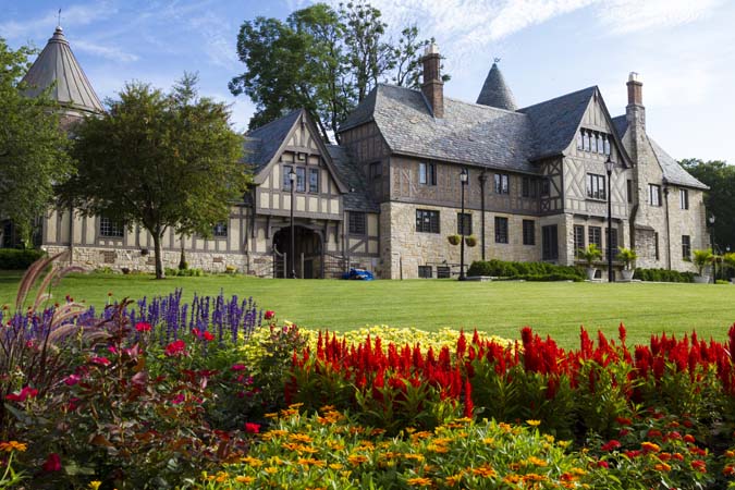 Best Places To Visit In Illinois - Ewing Manor