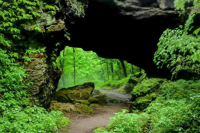 Best Places To Visit In Iowa - Maquoketa Caves State Park